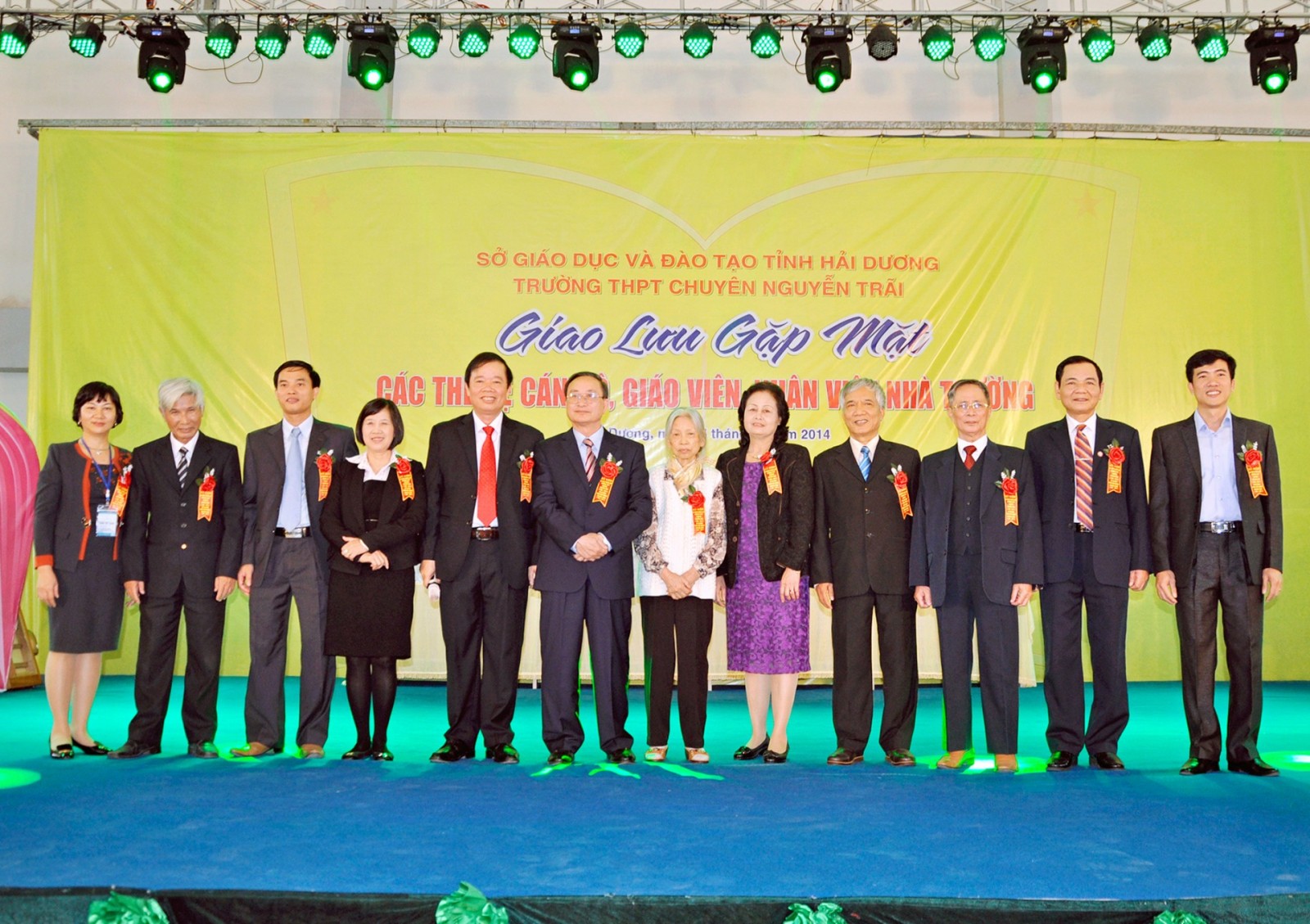 GẶP MẶT LÃNH ĐẠO QUA CÁC THỜI KỲ TẠI CNT